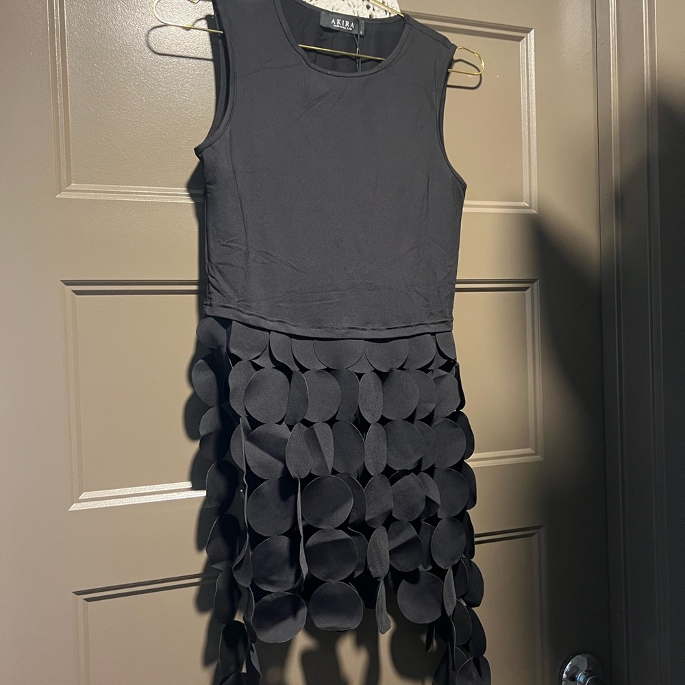 AKIRA Lights Flashing Crop Top Black (new with tag)